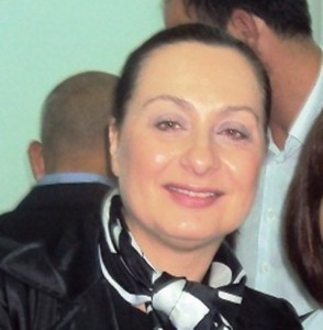 2.leina