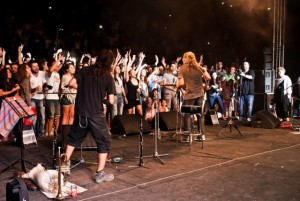 leonidas zarkos © 2015 All rights reserved